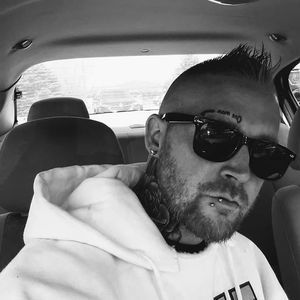 Meet your Posher, Drew